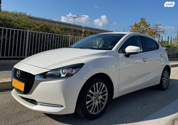 מודעת רכב מאזדה 2