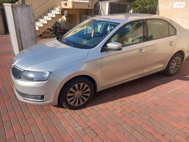 סקודה ראפיד