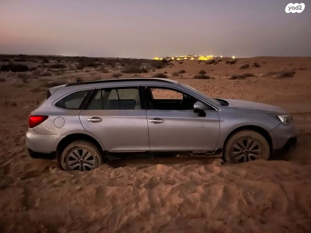 סובארו אאוטבק