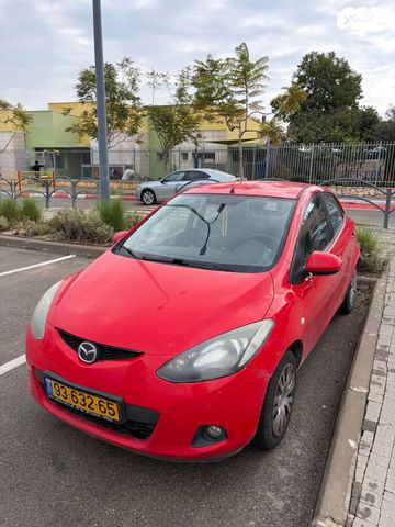 מודעת רכב מאזדה 2