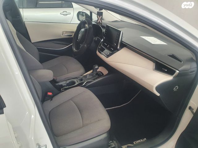 מודעת רכב טויוטה קורולה