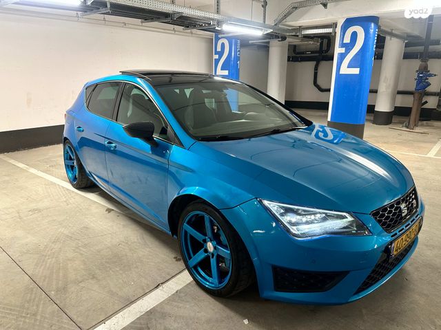 מודעת רכב סיאט לאון