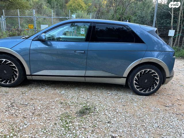 יונדאי איוניק 5