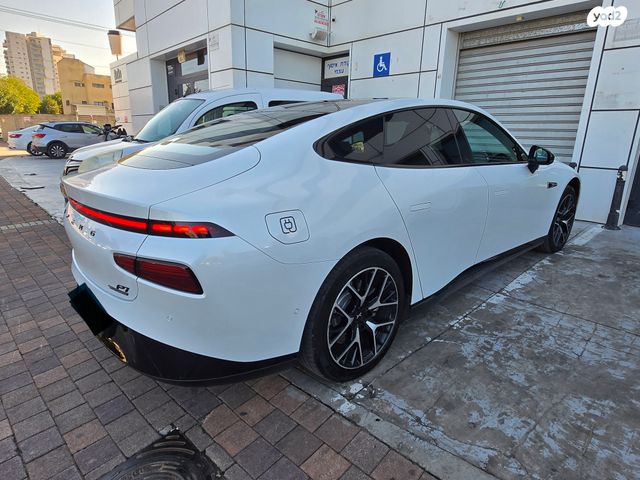 מודעת רכב אקספנג P7