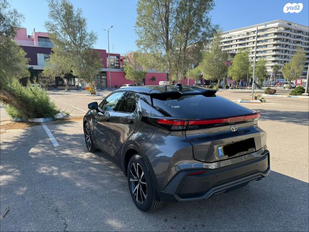 טויוטה C-HR