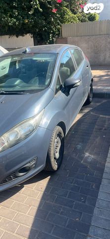 מודעת רכב פורד פיאסטה