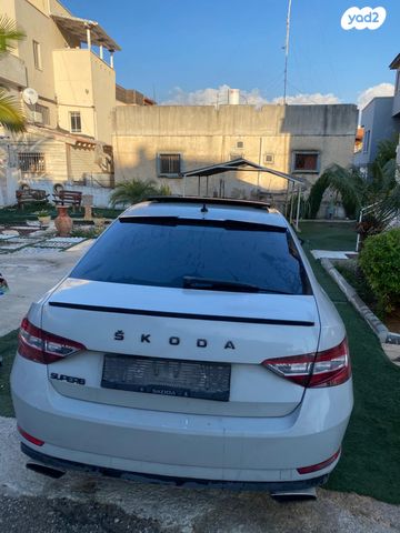 סקודה סופרב