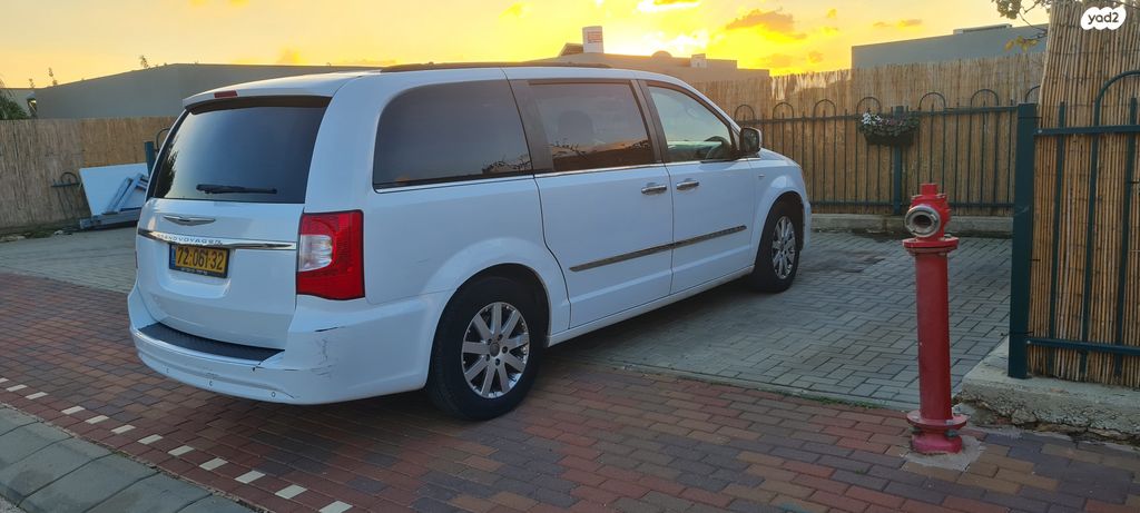 קרייזלר גראנד וויאג'ר