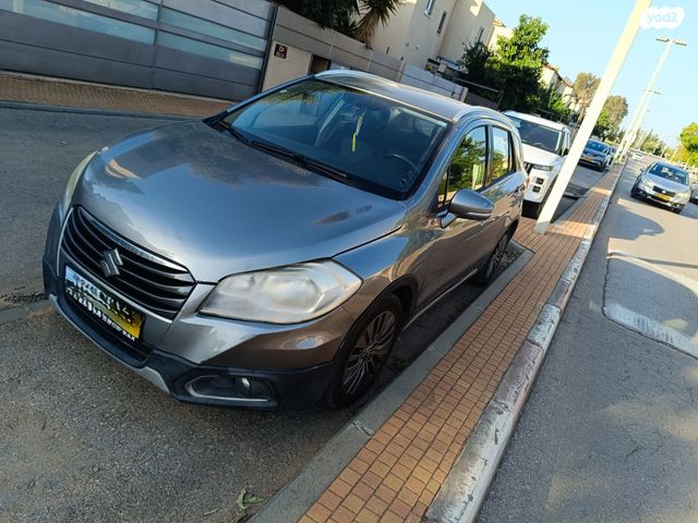 סוזוקי קרוסאובר