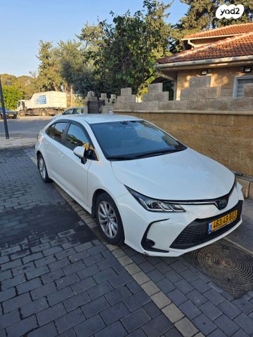 מודעת רכב טויוטה קורולה