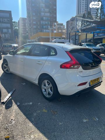 מודעת רכב וולוו V40