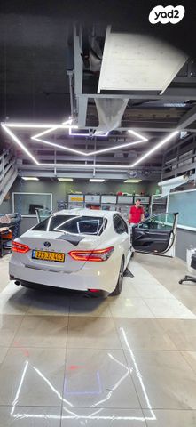 טויוטה קאמרי