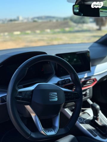 מודעת רכב סיאט ארונה