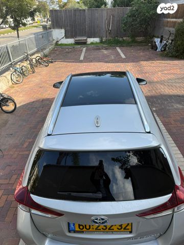 מודעת רכב טויוטה אוריס