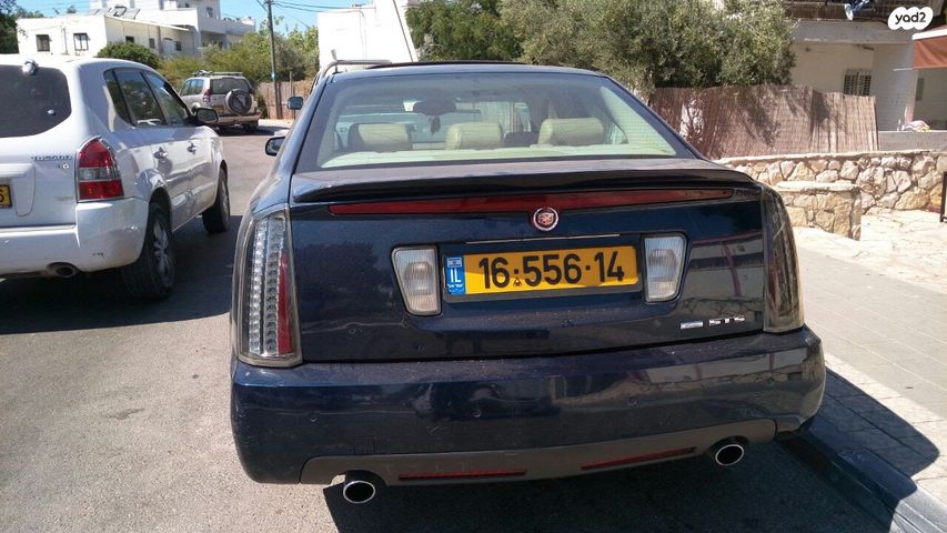 מודעת רכב קאדילק STS