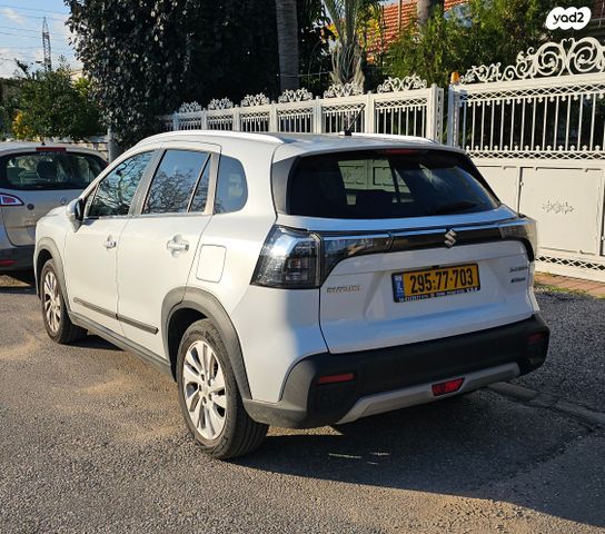 סוזוקי S-Cross