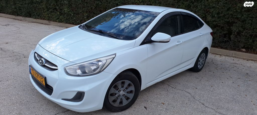 יונדאי אקסנט i25