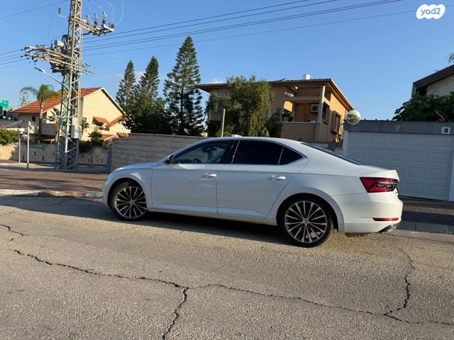 סקודה סופרב