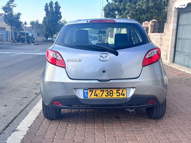 מאזדה 2