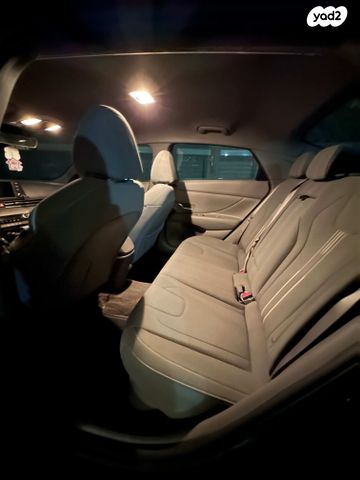 יונדאי אלנטרה