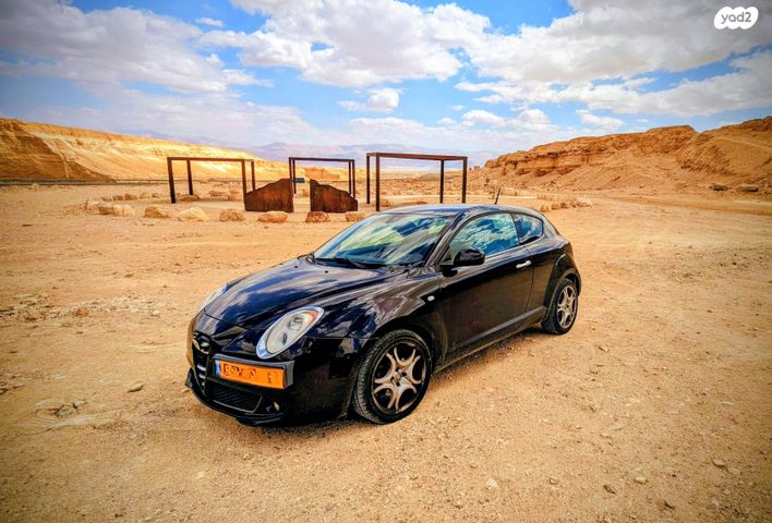 מודעת רכב אלפא רומיאו מיטו