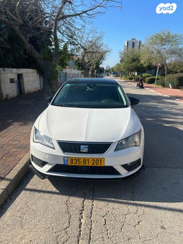 מודעת רכב סיאט לאון