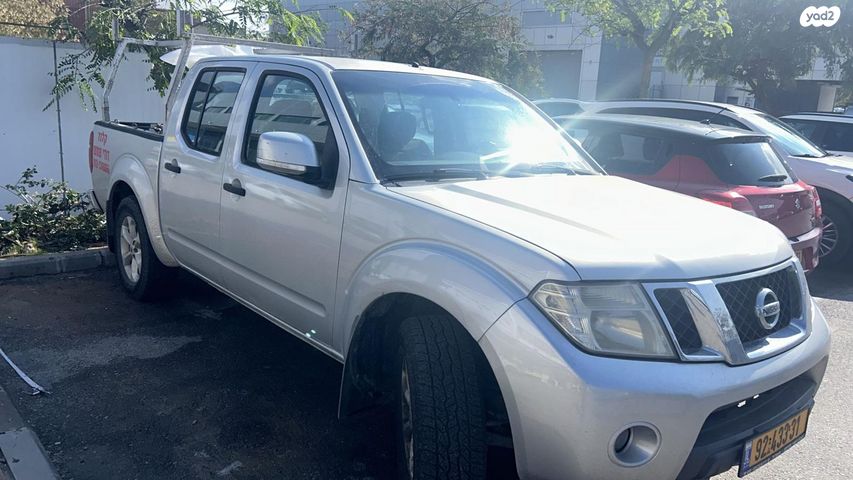 ניסאן נבארה