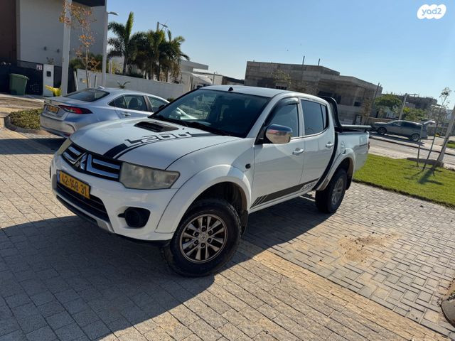 מיצובישי טרייטון / L200