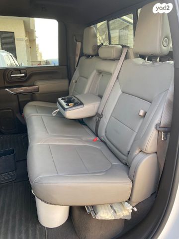 שברולט סילברדו