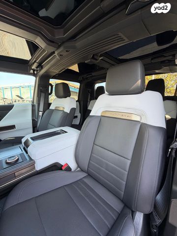 ג'י.אם.סי האמר EV