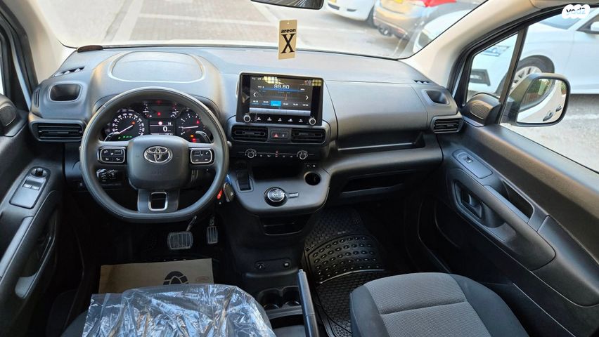 טויוטה פרואייס סיטי