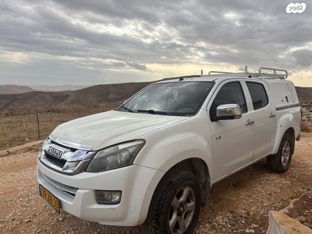 מודעת רכב איסוזו די-מקס