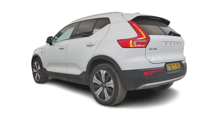 וולוו XC40