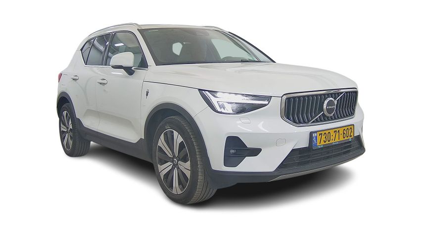 וולוו XC40