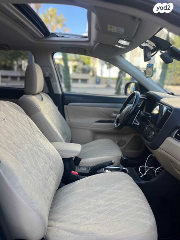 מיצובישי אאוטלנדר