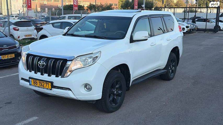 מודעת רכב טויוטה לנד קרוזר