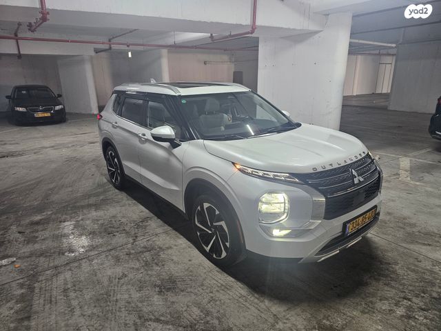 מיצובישי אאוטלנדר