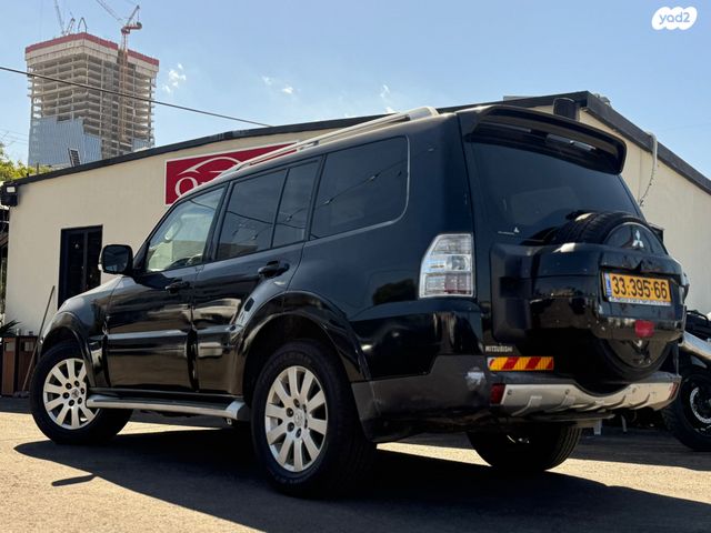 מיצובישי פג'רו