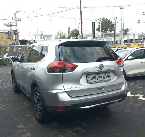 ניסאן אקס טרייל