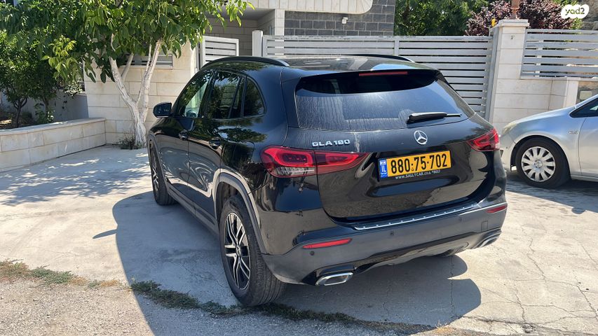 מרצדס-בנץ GLA