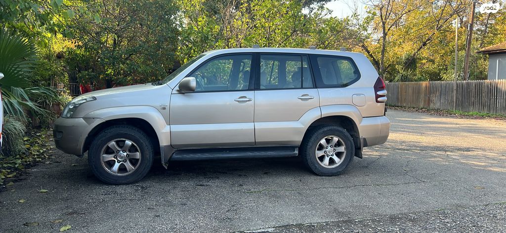 מודעת רכב טויוטה לנד קרוזר