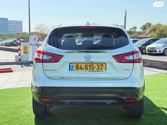 ניסאן קשקאי