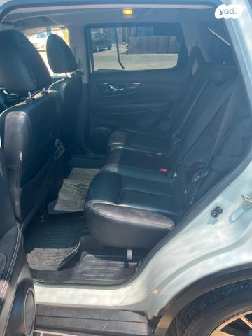 ניסאן אקס טרייל