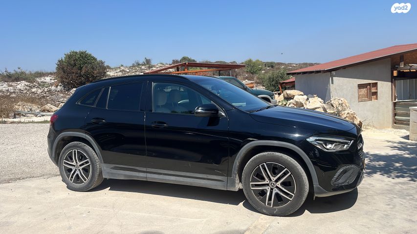 מודעת רכב מרצדס-בנץ GLA