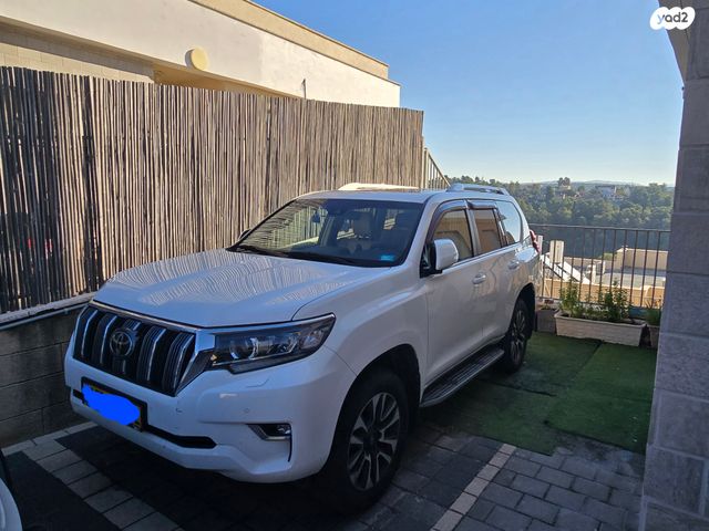 מודעת רכב טויוטה לנד קרוזר