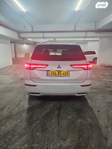 מיצובישי אאוטלנדר