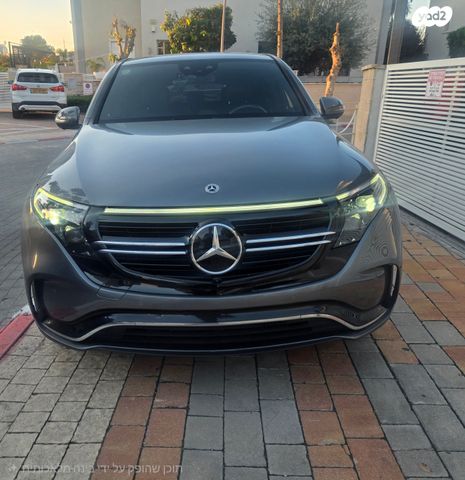 מודעת רכב מרצדס-בנץ EQC