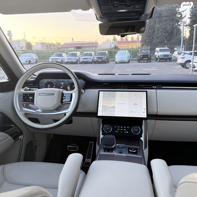 לנד רובר ריינג' רובר