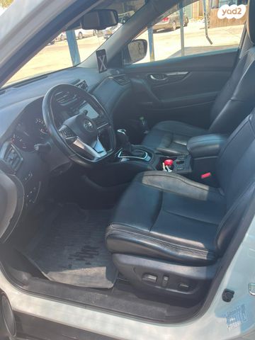 ניסאן אקס טרייל