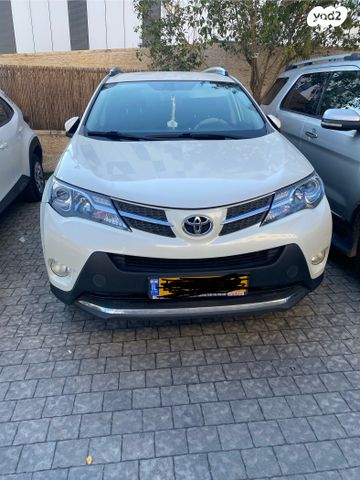טויוטה RAV4